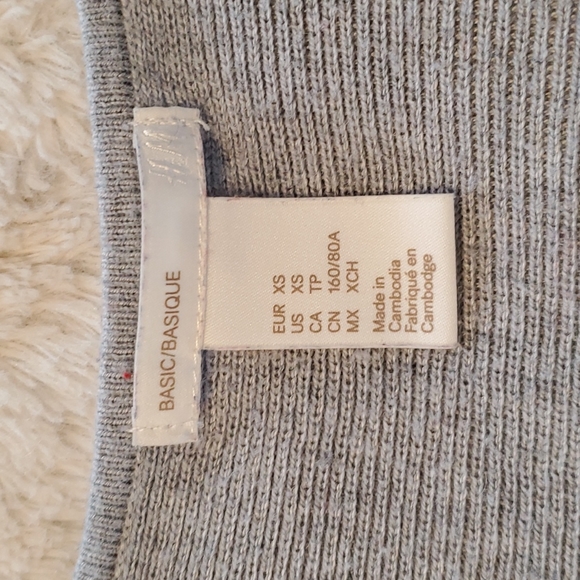 H&M  wool blend sweater - Picture 7 of 8